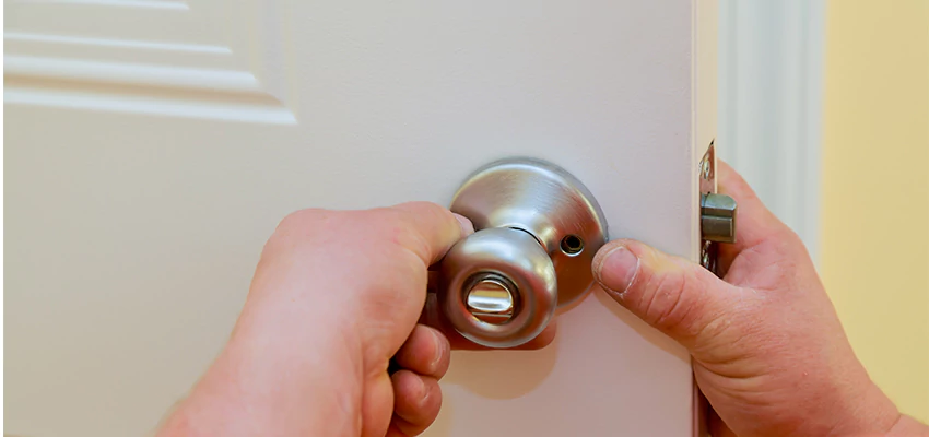 After-hours Locksmith For Lock And Key Installation in Oildale, CA